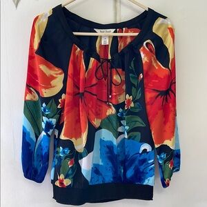 White House Black Market Red Orange Graphic Tie Front Blouse